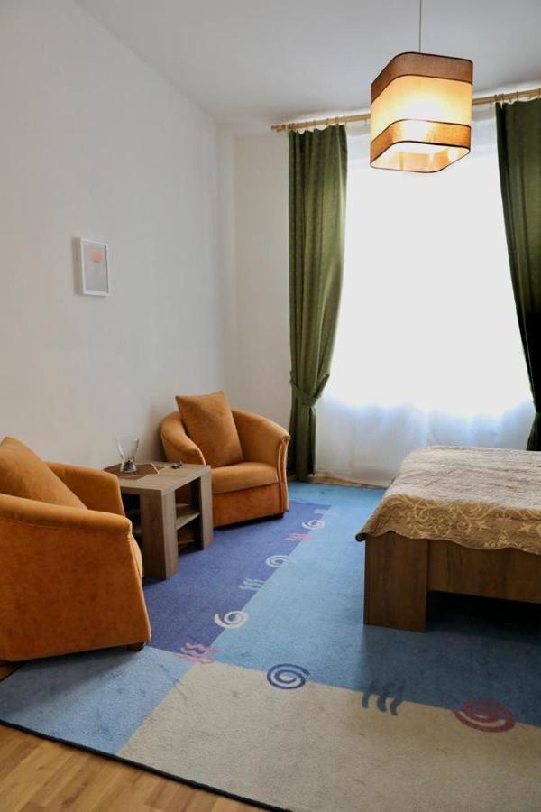 Lana Lo Apartments Karlovy Vary Eksteriør bilde